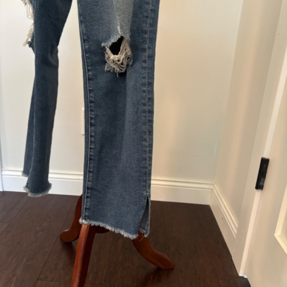 Frame Mid Rise Denim - Picture 4 of 4